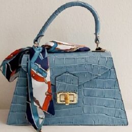 Sac à main en cuir Poignée Foulard imprimé Croco bleu ciel