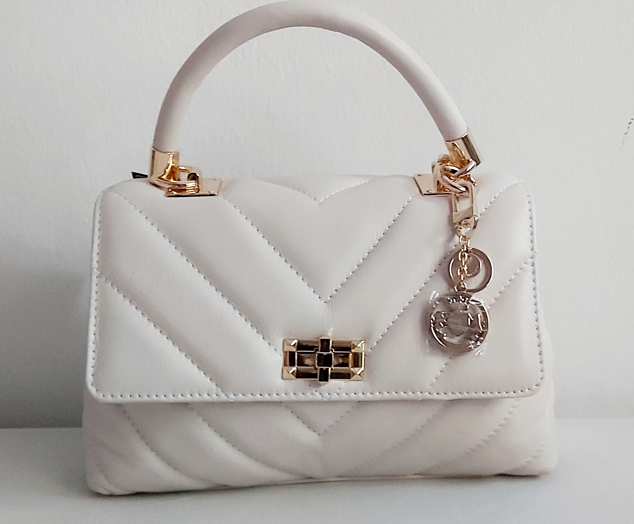 Sac Chevron/besace en cuir matelassé blanc