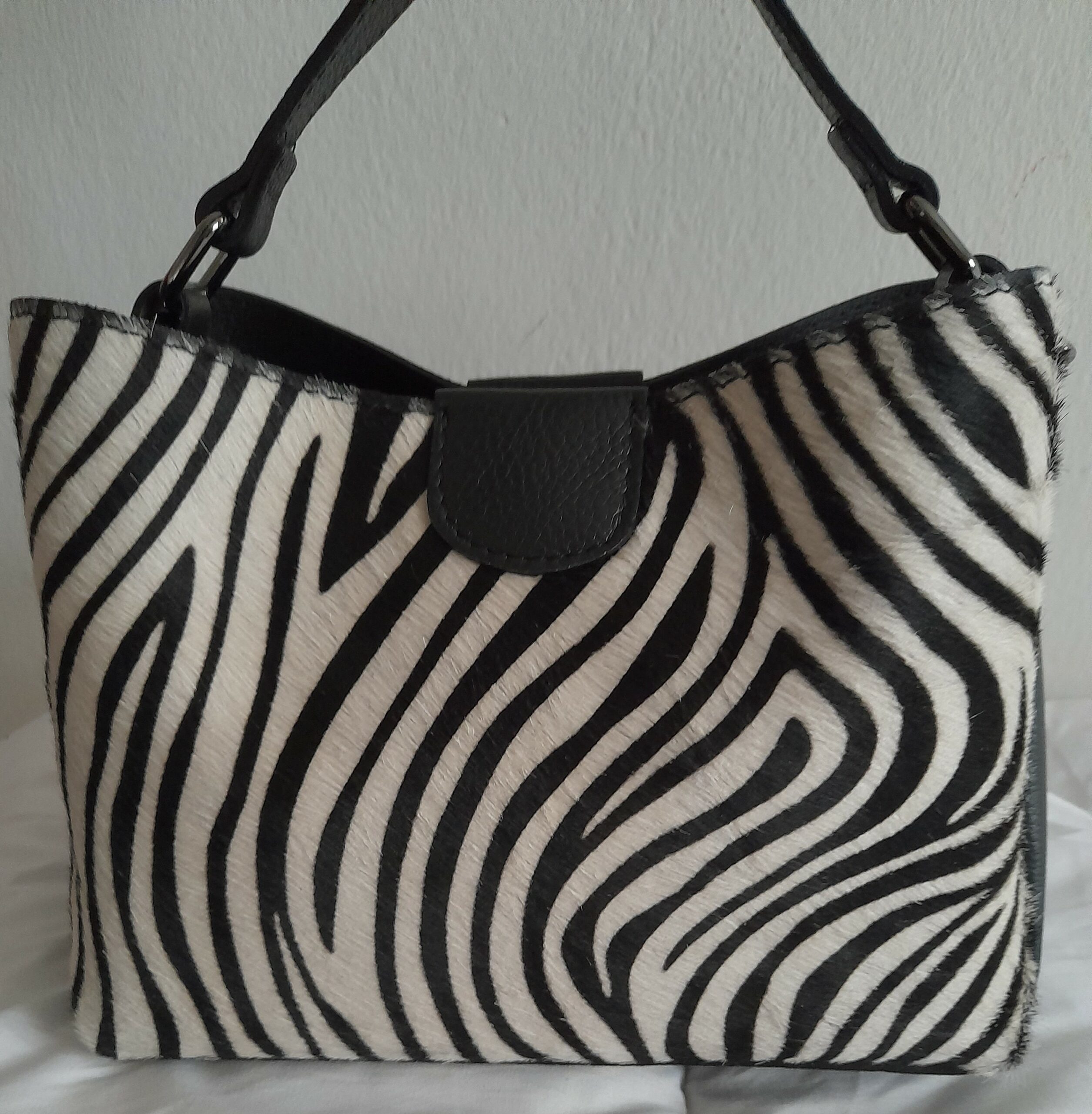 Sac à main OHO en cuir motif zébré