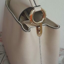 Sac à main BELLA en cuir de veau beige