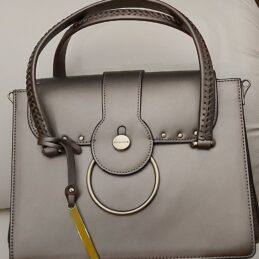 Sac à main bronze en cuir avec boucle